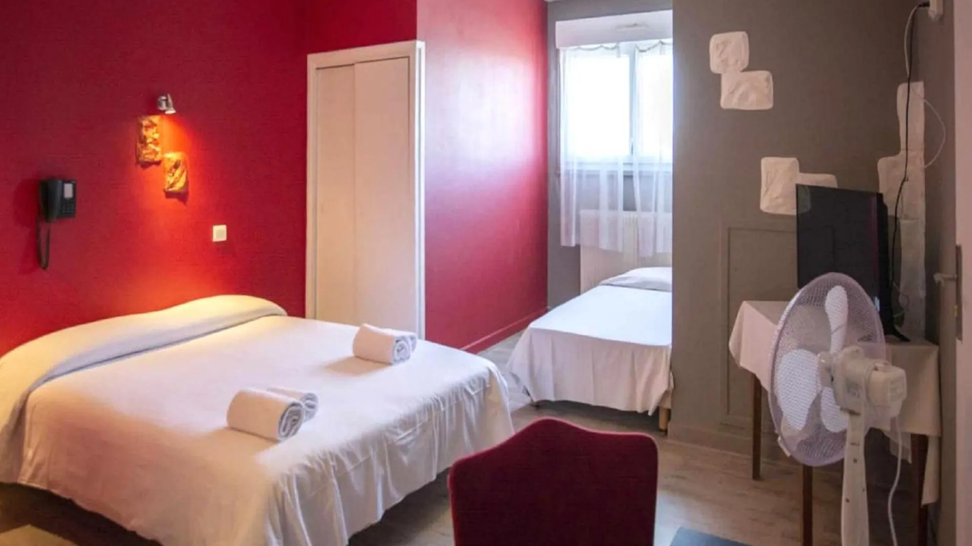 Le Relais De La Route Bleue Otel Saint-Loup  Saint-Loup (Auvergne)